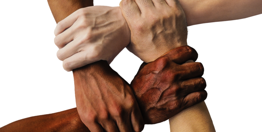 hands-1917895_1280
